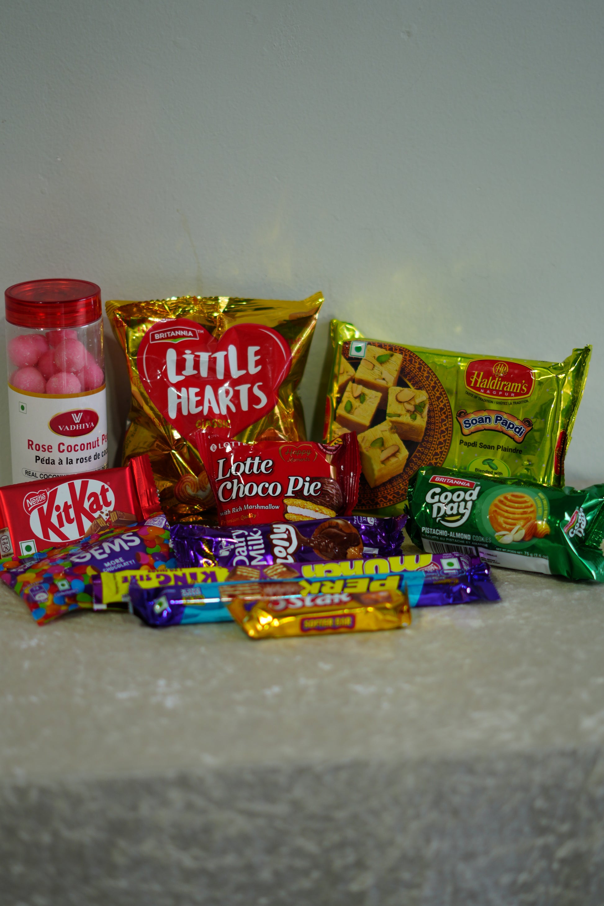 RAKHRI GIFT HAMPERS ( CHOOSE YOUR FAV. FOR YOUR FAV. ONES )