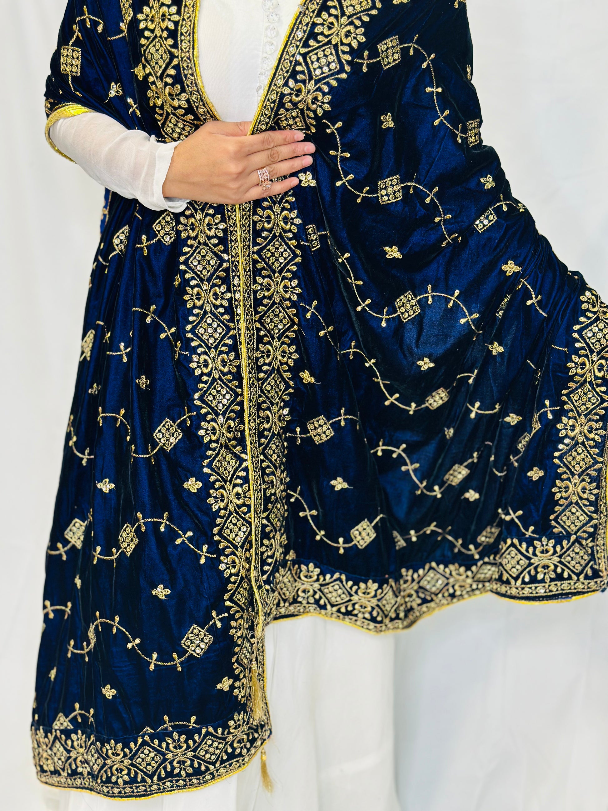 Amber Velvet Shawl | Simzdesignzz |