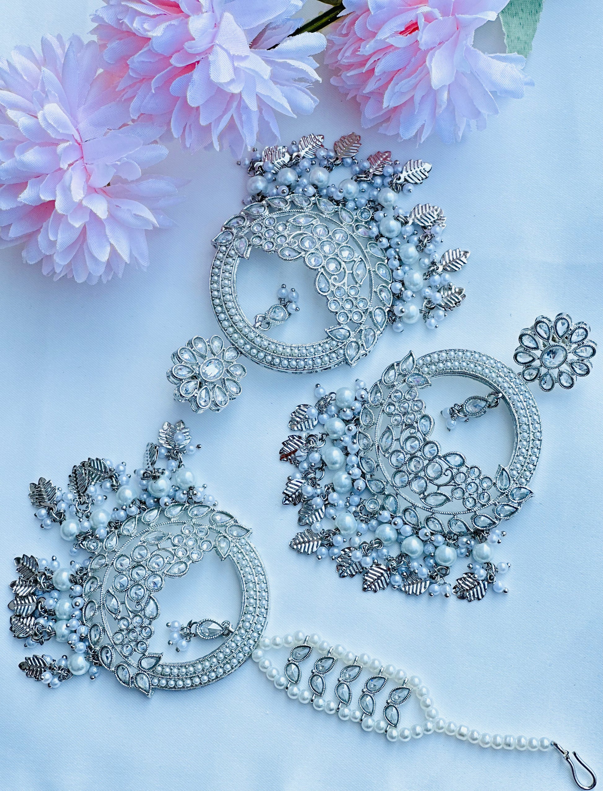 Elegant and Versatile Polki Earrings And Tikka Set | Maangtikka | Simzdesignz|