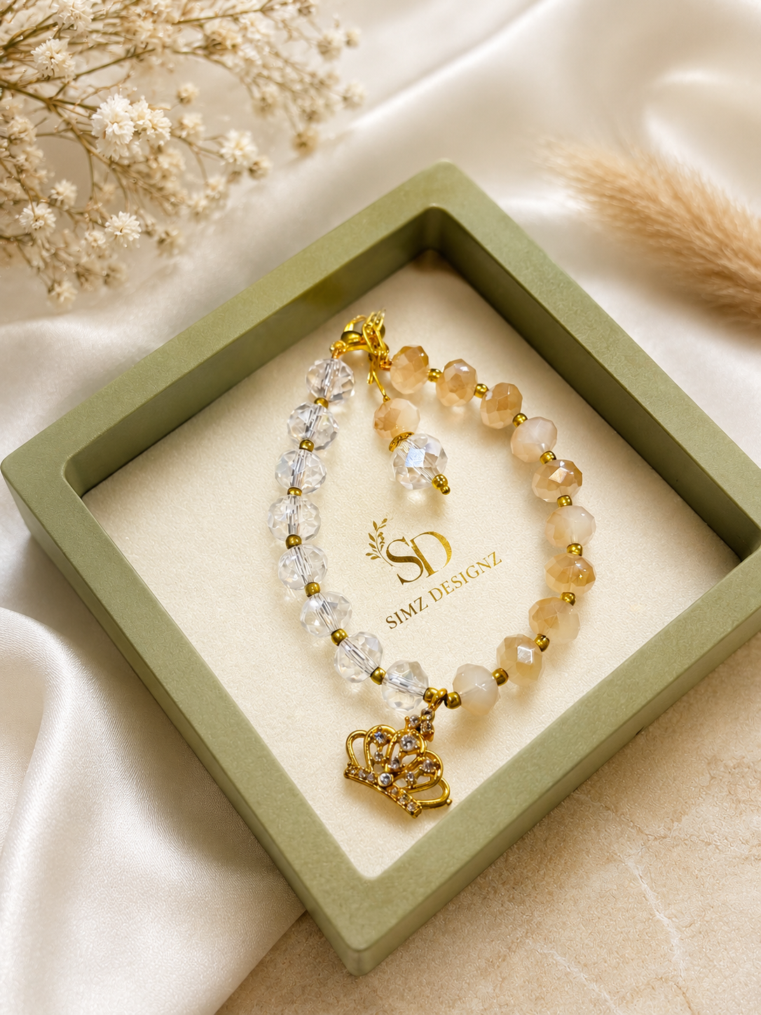 Crown-Pearled Bhabi Bracelets Rakhi