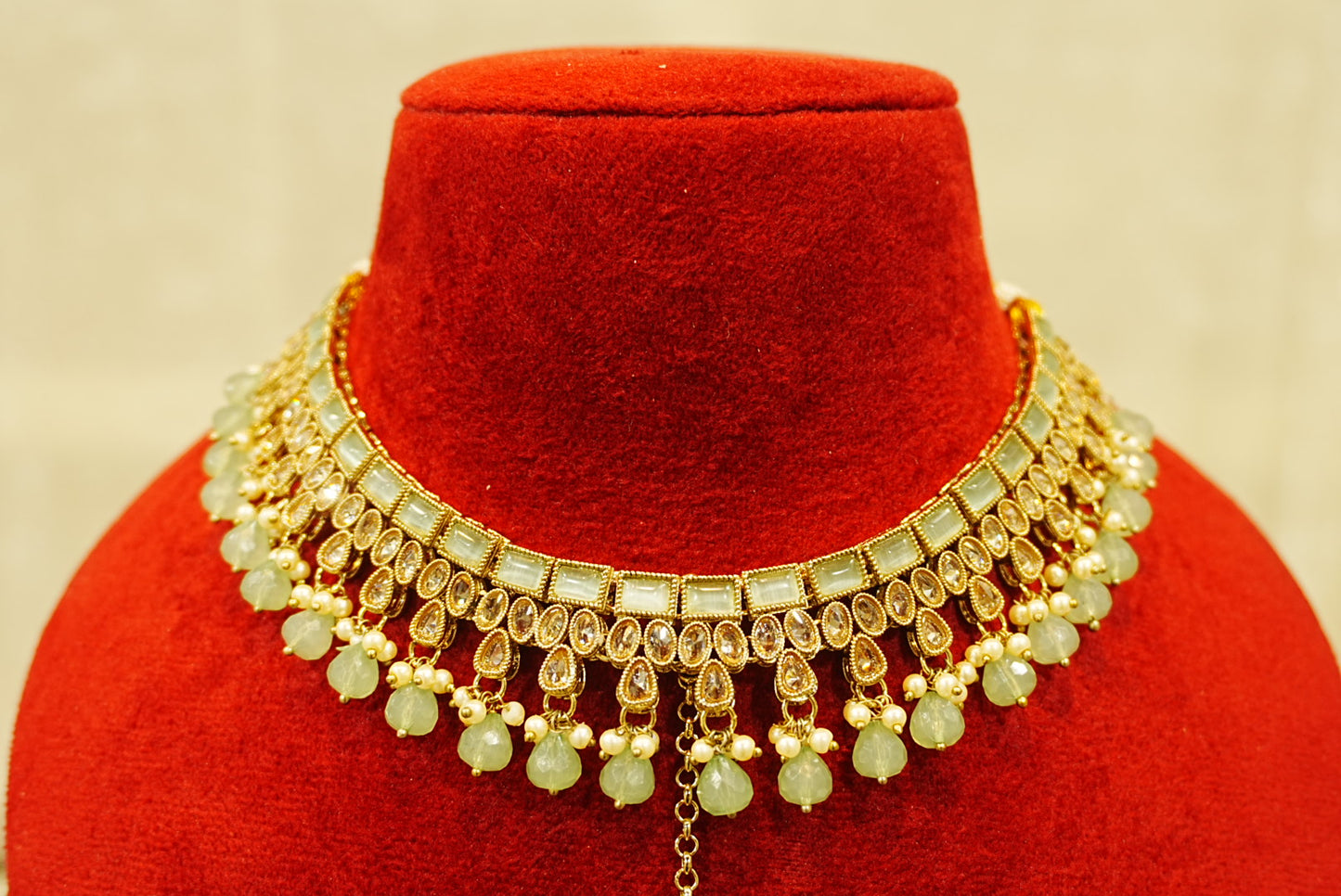 NIMRAT POLKI NECKLACE SET WITH TIKKA | SIMZDESIGNZ |