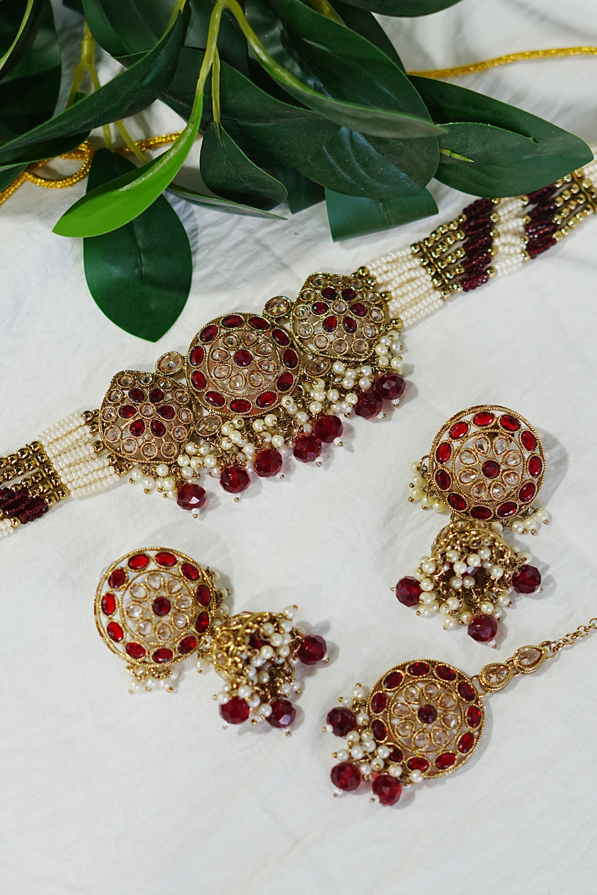 Round Choker Style Necklace | SIMZDESIGNZ |