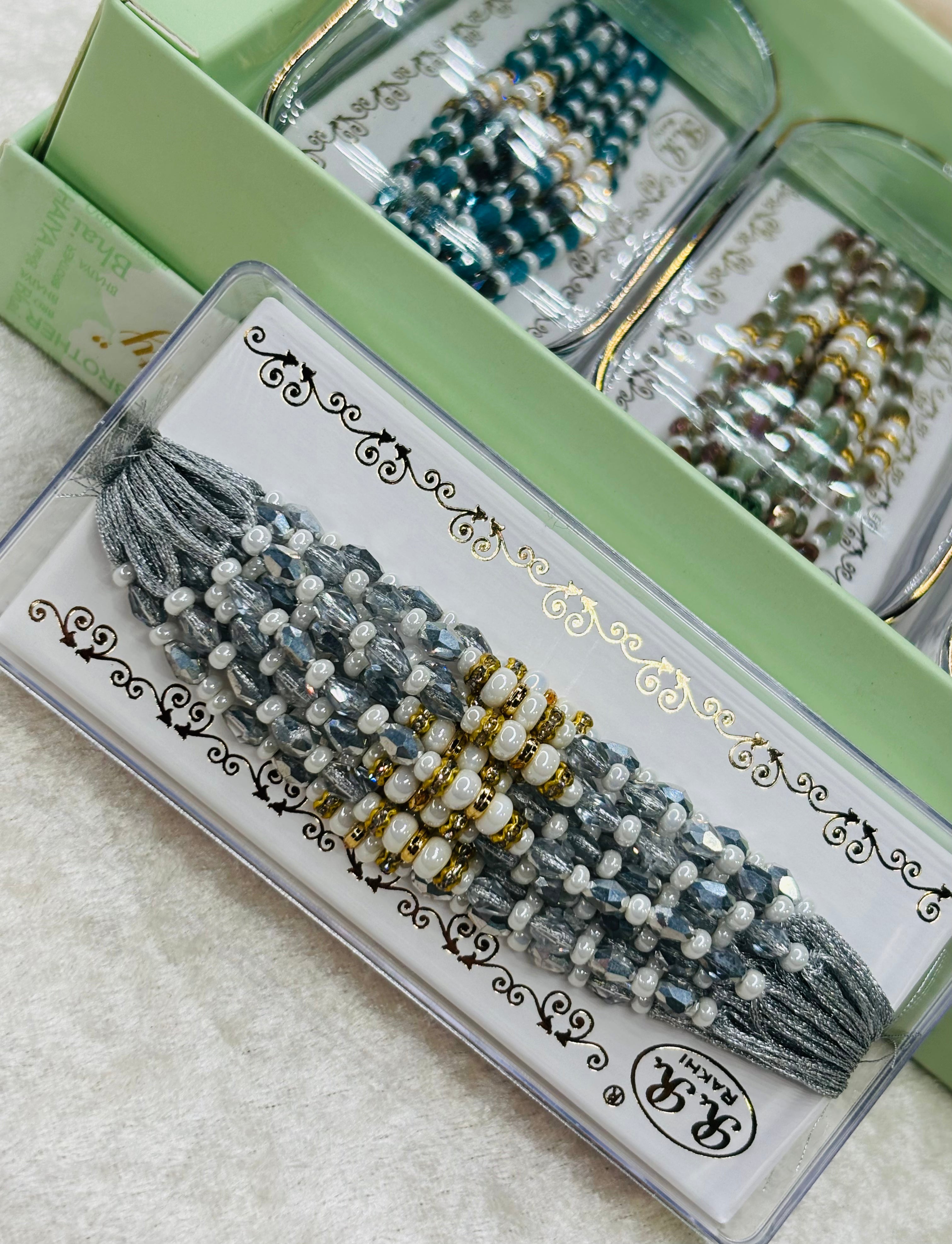 PREMIUM THREAD RAKHI BUNDLE *