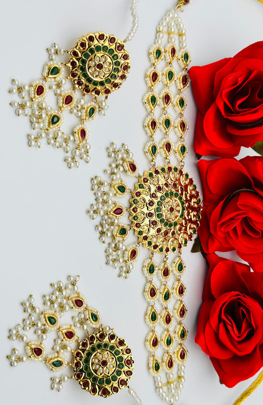 Maroon-Green Thappa Kundan Necklace | Simzdesignzz |