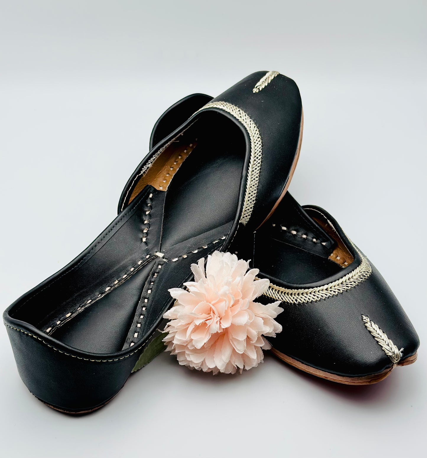 Black Punjabi Jutti In Stock | Genuine Leather And Double cushioned | Simzdesignz |