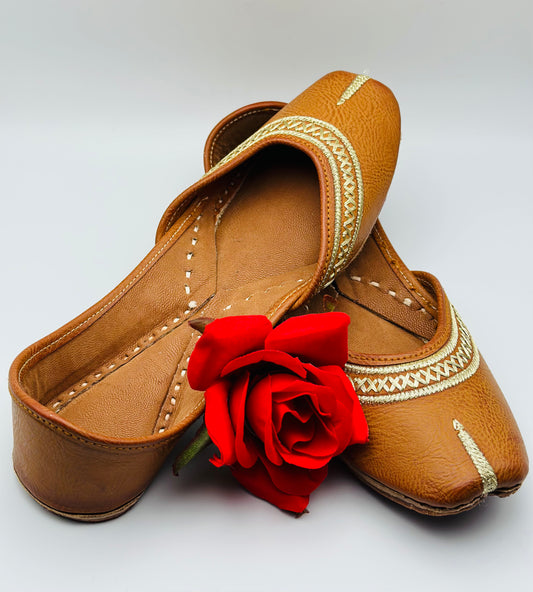 Brown-Leather Punjabi Jutti | Simzdesignzz |