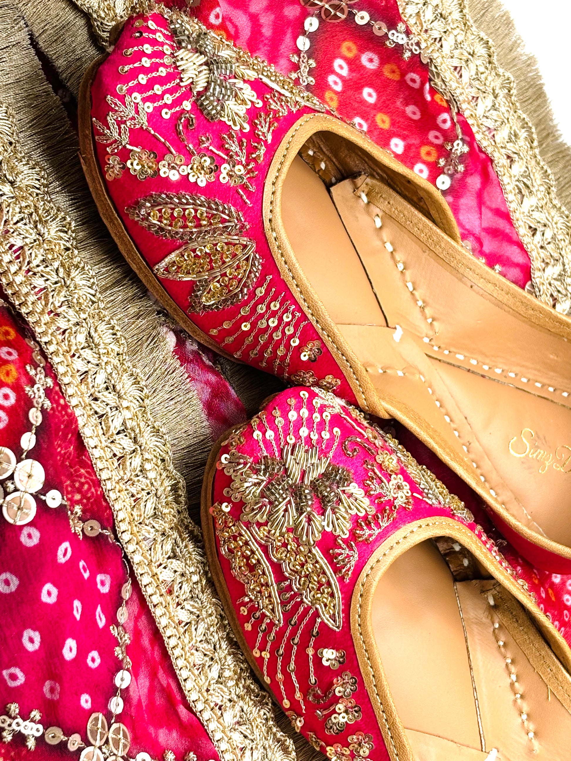 RANI SHADE PUNJABI JUTTI