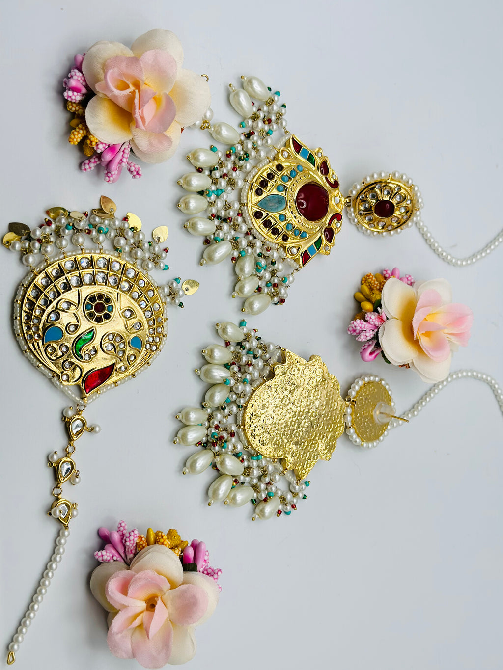 Beautiful Thappa Kundan Earrings And Tikka | Simzdesignzz |