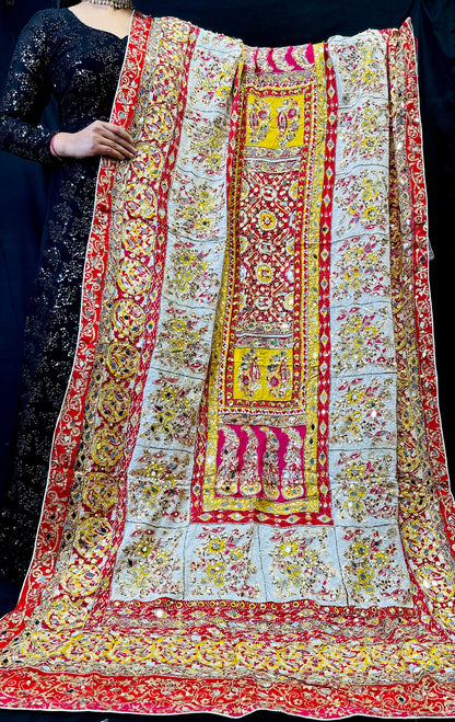 Pakistani Silk Dupatta With Unique Pattern | Simzdesignzz |