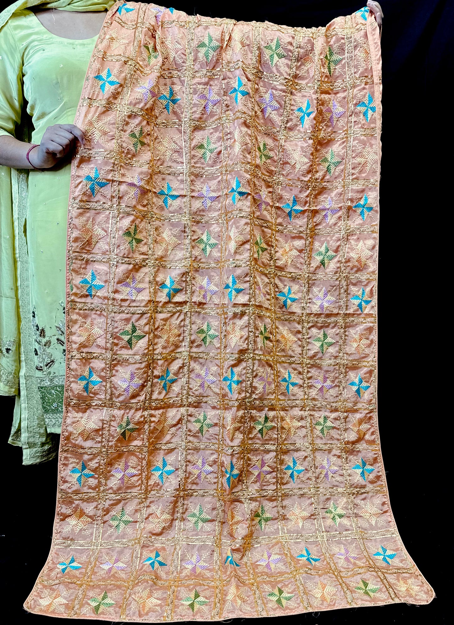 Traditional Phulkari Chunni Dupatta | Simzdesignzz |