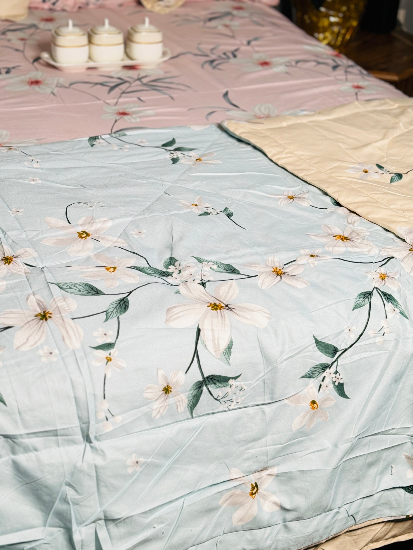 Raha Queen Sized Bedsheet/Comforter Set | Simzdesignzz |