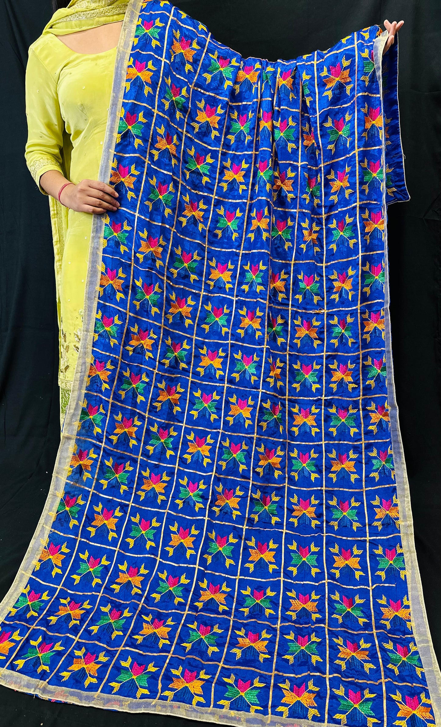 Royal-Blue Phulkari Dupatta With Colourful Flowers Embroidery | Simzdesignzz |