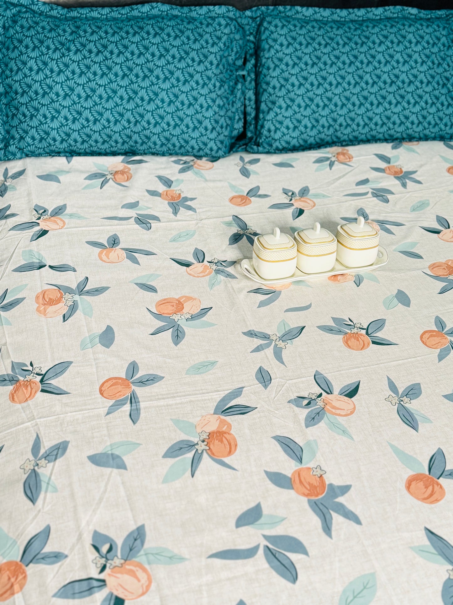 Annayat Double-Sized Bedsheet Set | Simzdesignzz |