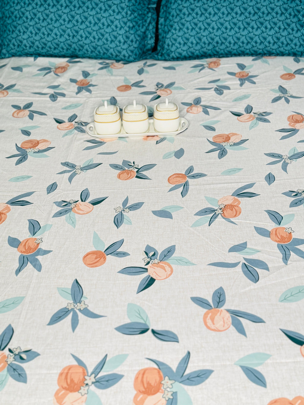Annayat Double-Sized Bedsheet Set | Simzdesignzz |