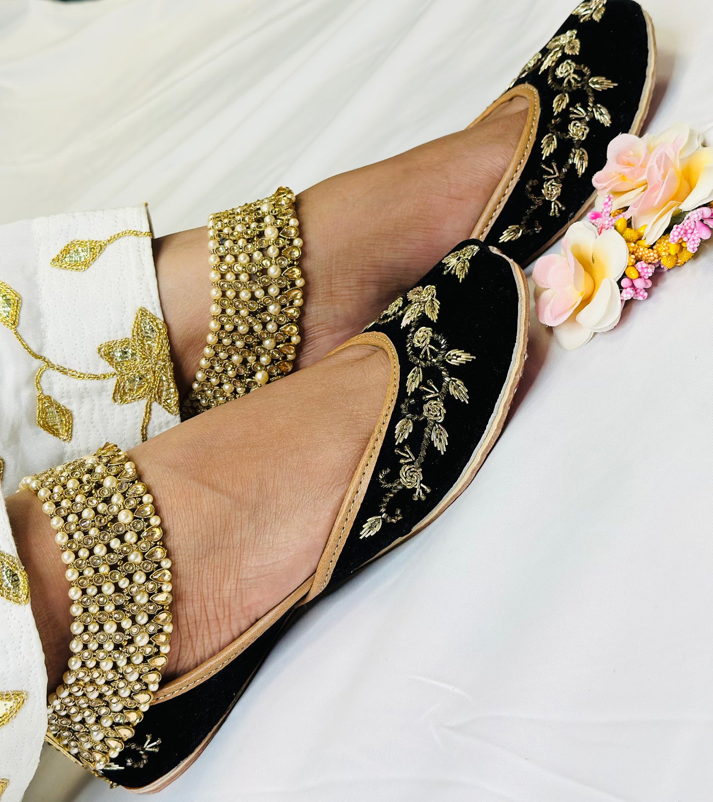 Stones Studded Polki Anklets | Simzdesignzz |