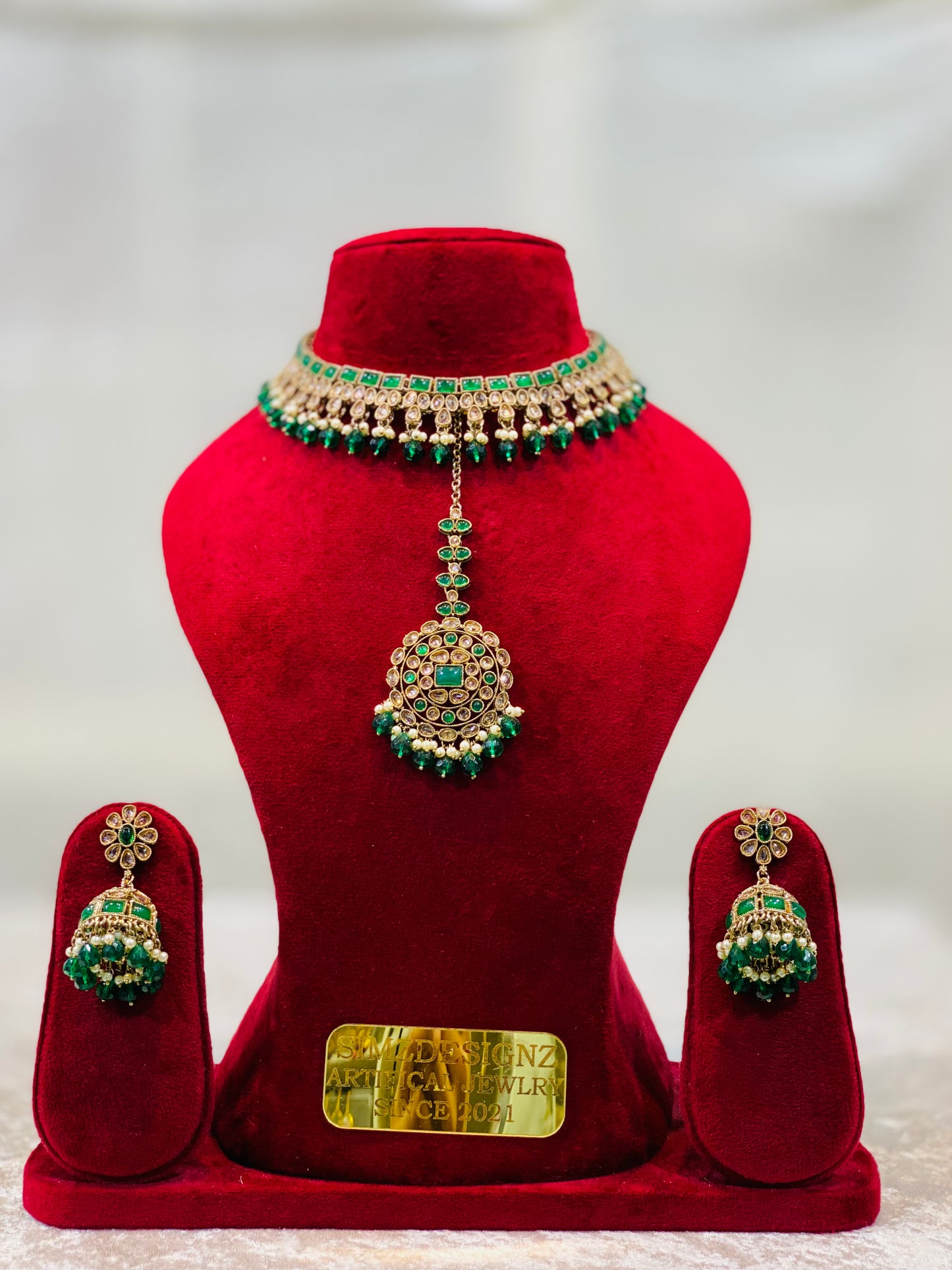 NIMRAT POLKI NECKLACE SET WITH TIKKA | SIMZDESIGNZ |