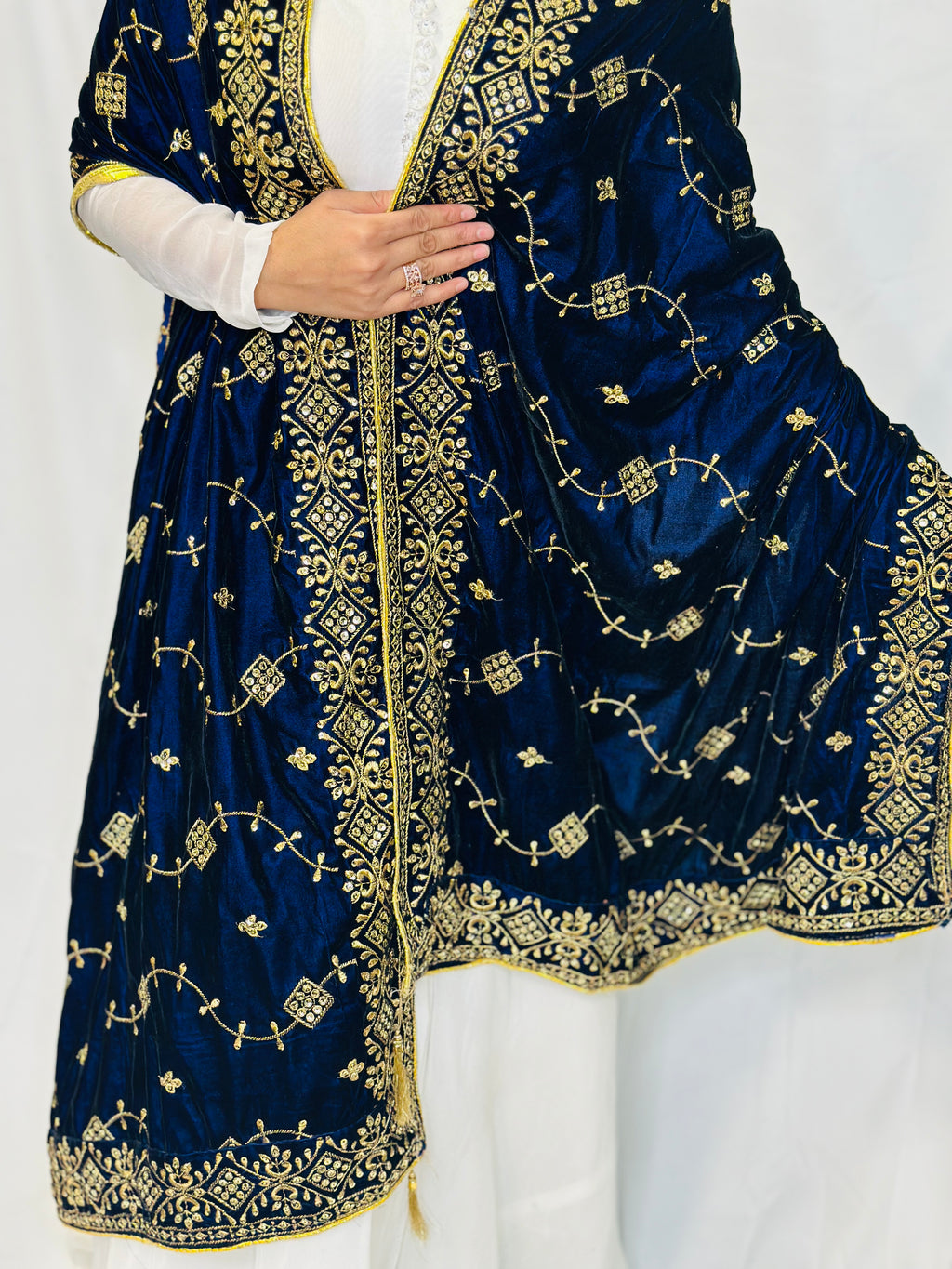 Amber Velvet Shawl | Simzdesignzz |