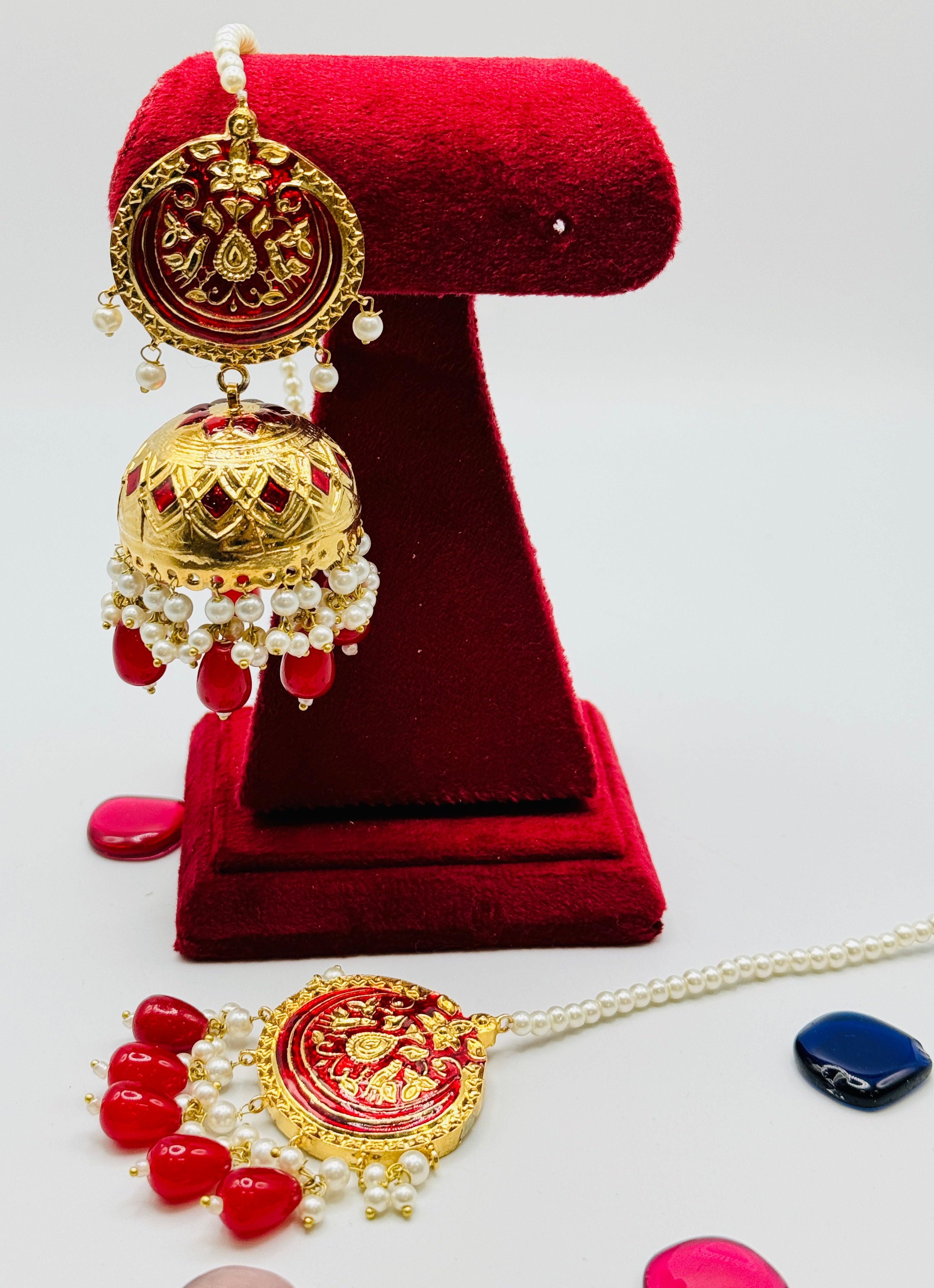 Painted Thappa Kundan Earrings With Tikka | Simzdesignzz |