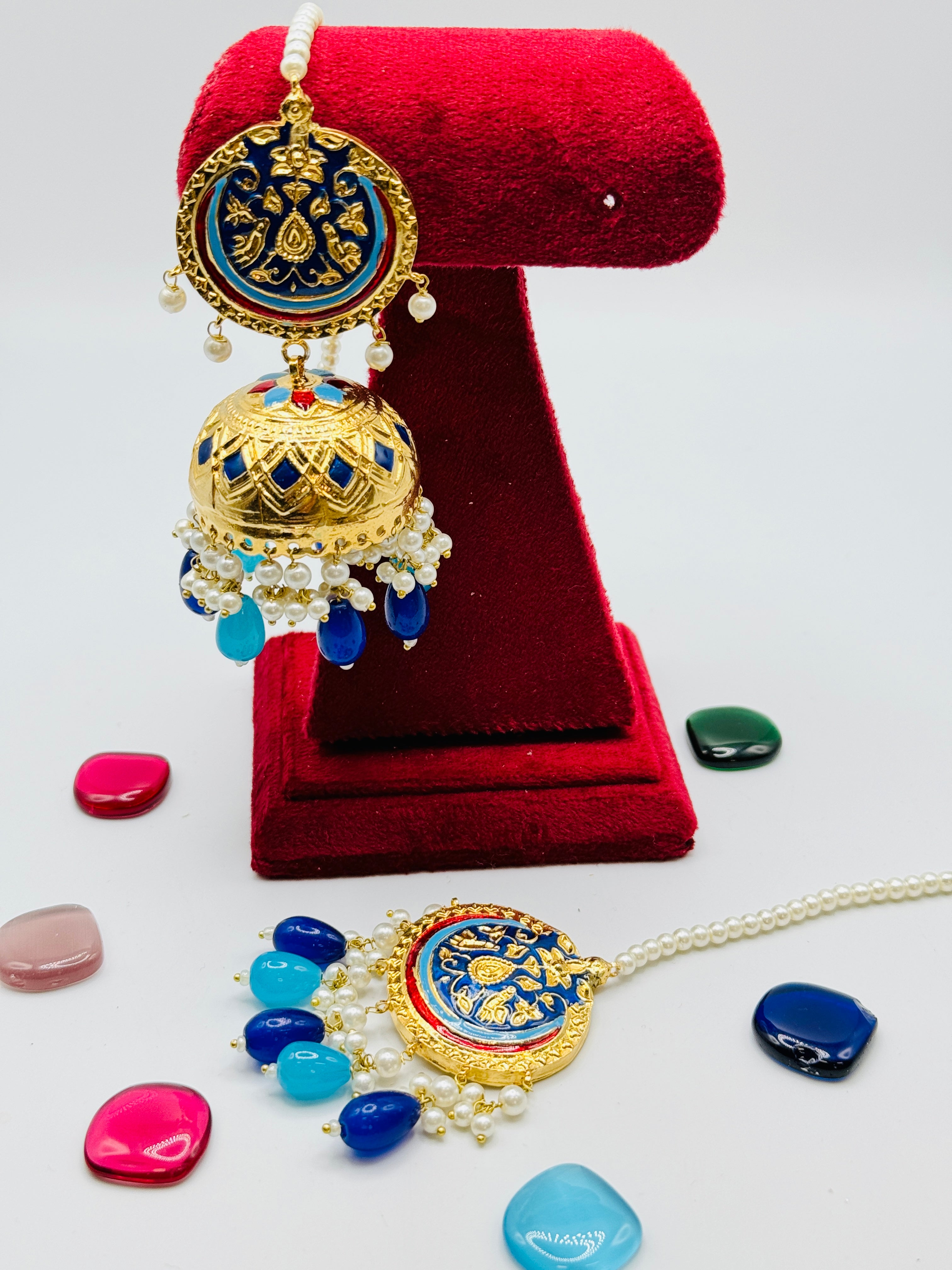 Painted Thappa Kundan Earrings With Tikka | Simzdesignzz |
