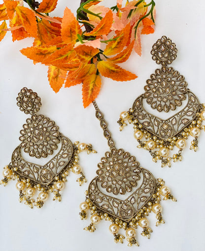 Light-weight Chandbali Earrings  With Tikka | Simzdesignz |