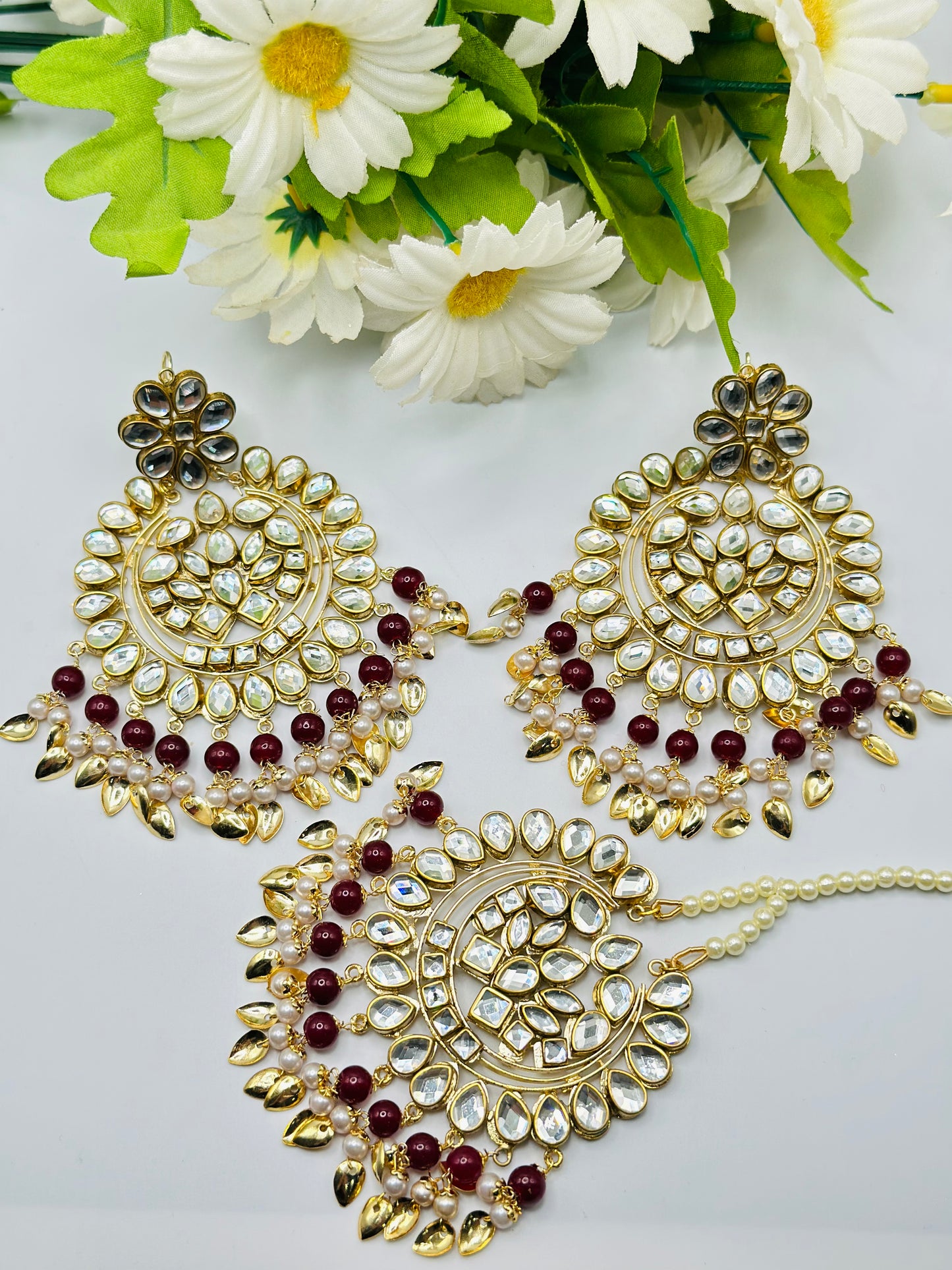 Seerat Kundan Earrings With Tikka | Simzdesignzz |