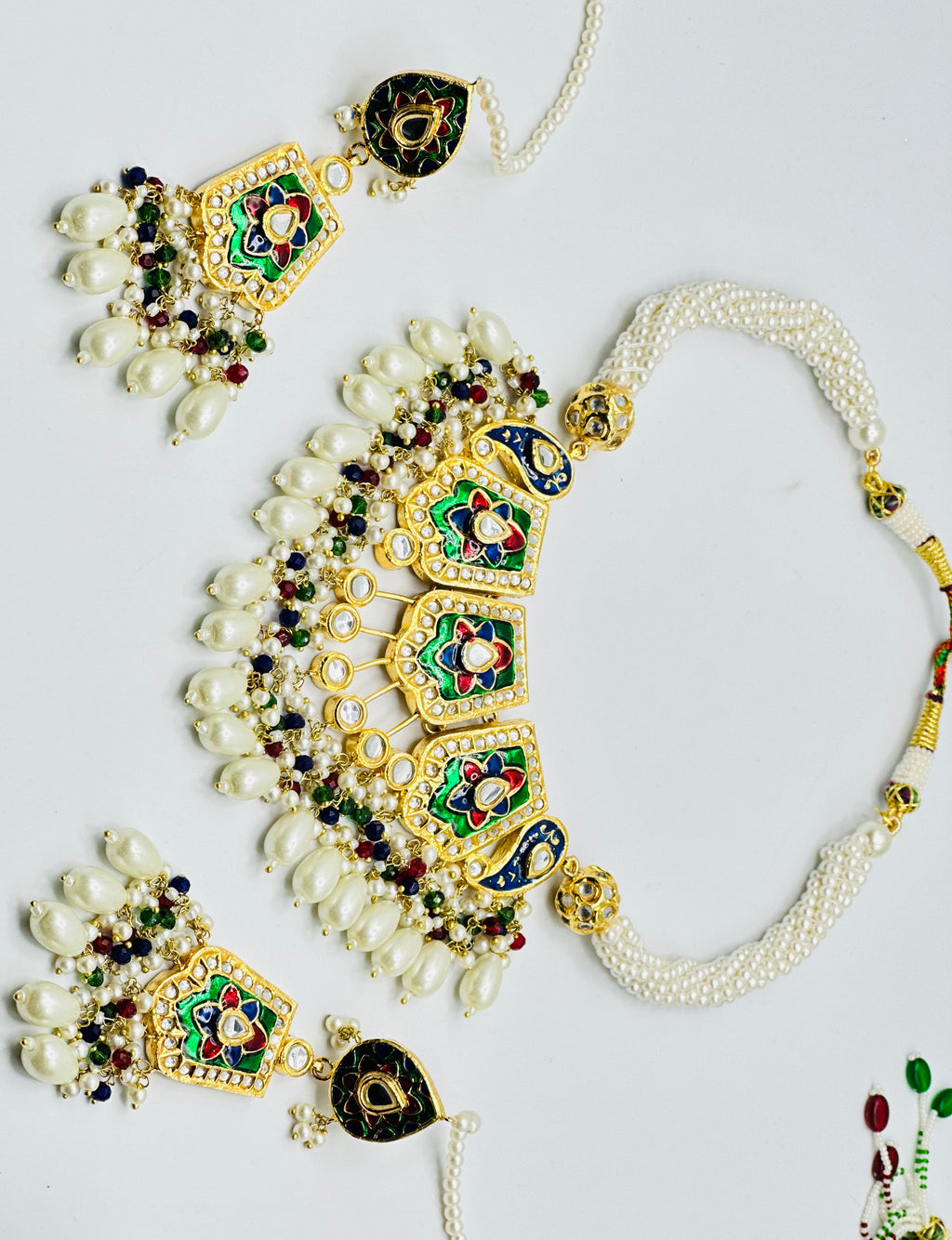 Zakkera Elegant Thappa Kundan Necklace | Simzdesignzz |