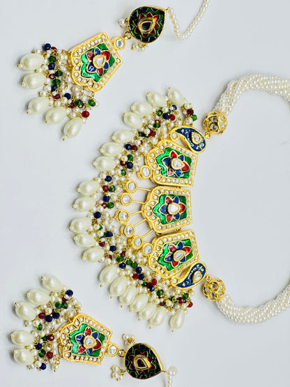 Zakkera Elegant Thappa Kundan Necklace | Simzdesignzz |