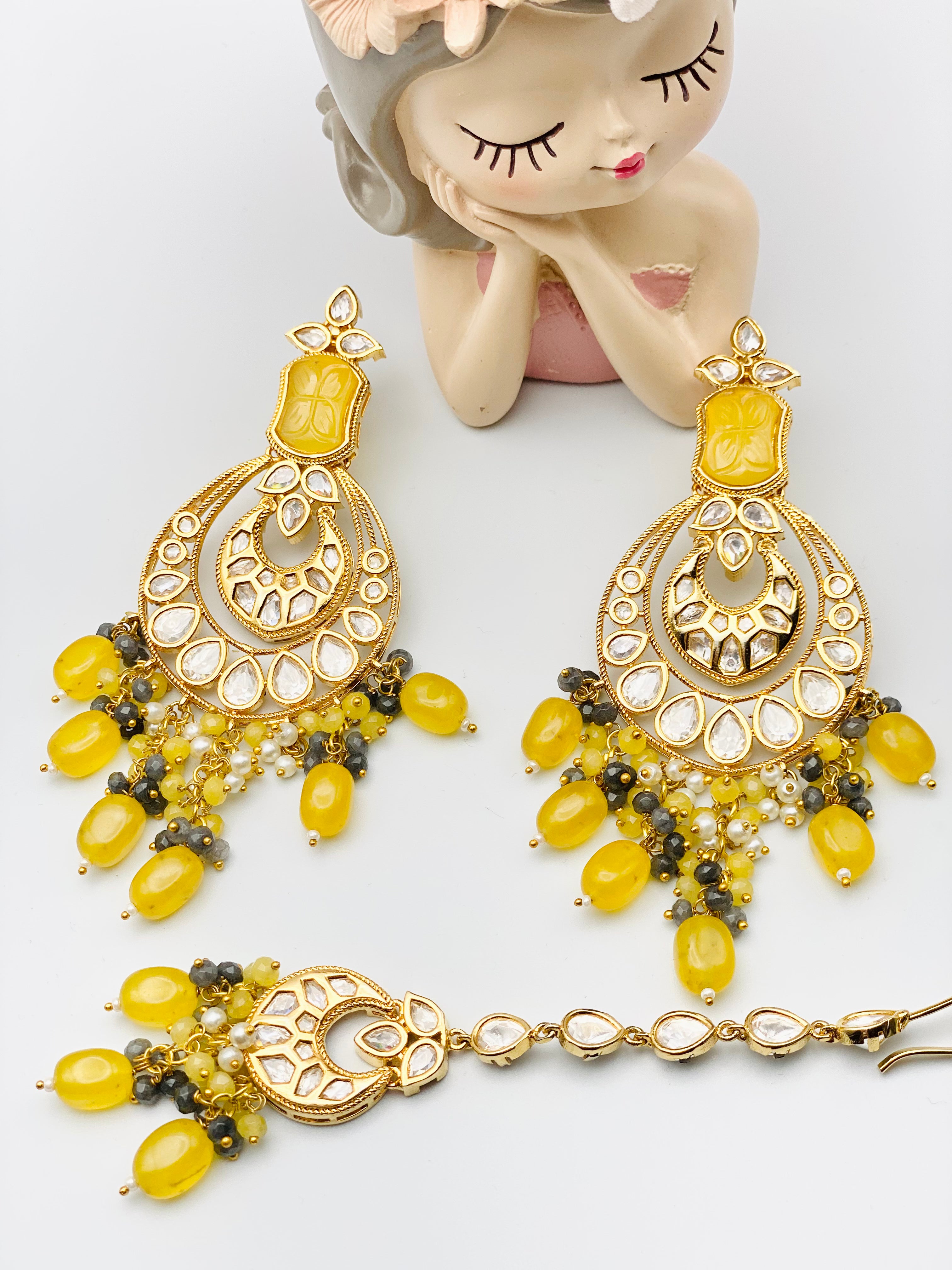 Mustard Tyani Kundan Earrings And Tikka | Simzdesignzz |