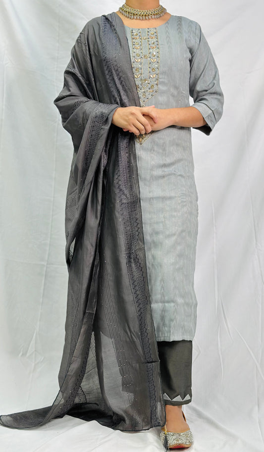 Grey Kurti With Pent Plazzo And Jaipuri Dupatta |