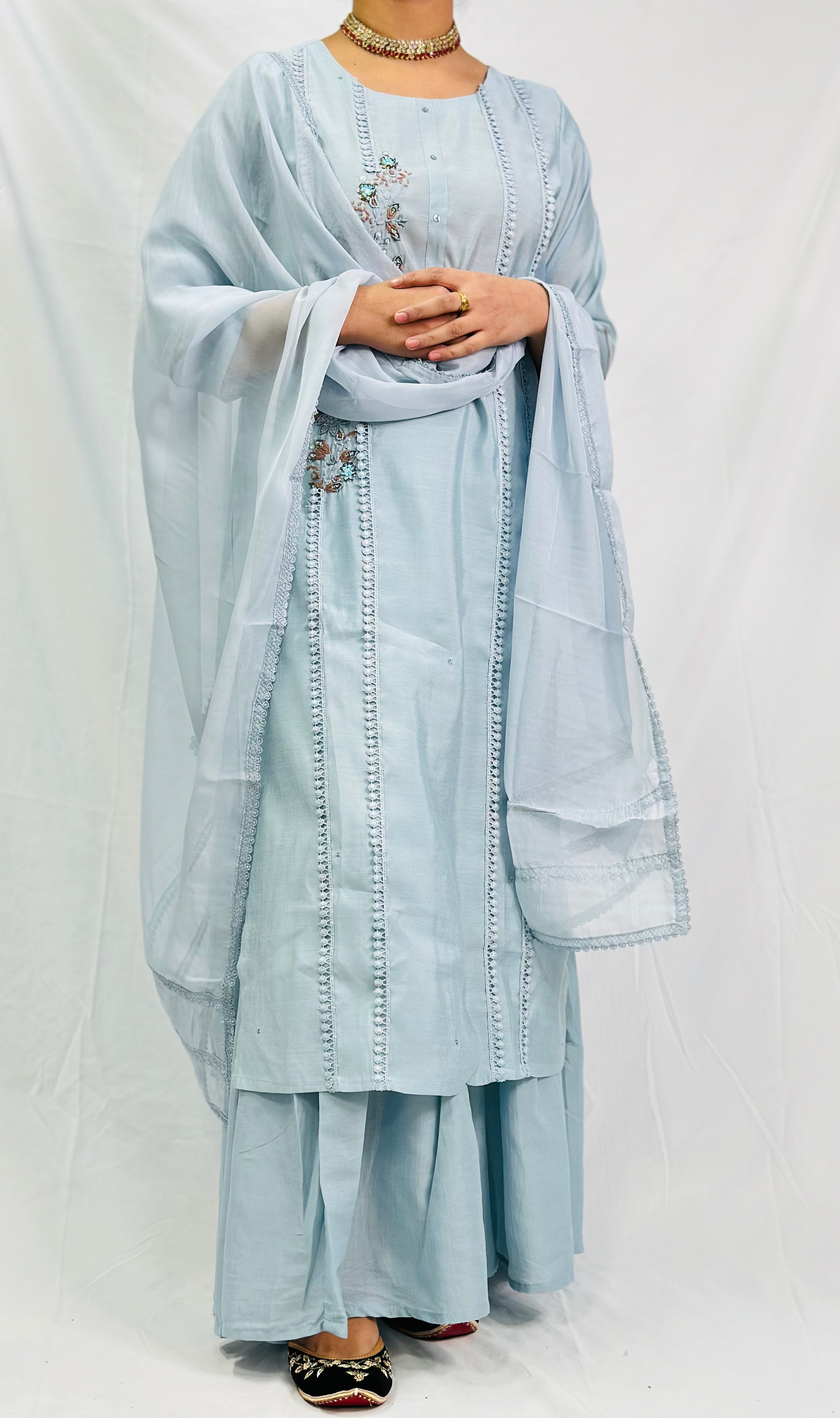 Aastha Three Piece Suit | Simzdesignzz |