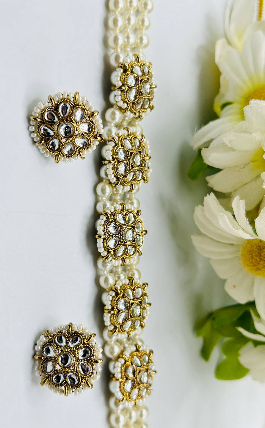 White Neckline Polki  Necklace | Simzdesignzz |