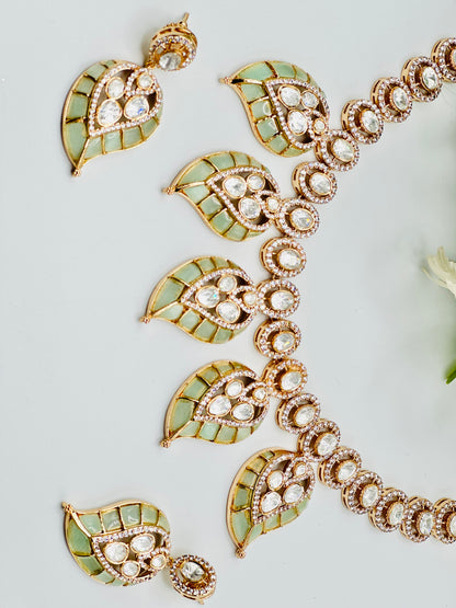 Leaf-Shape Victorian  Necklace | Simzdesignzz |