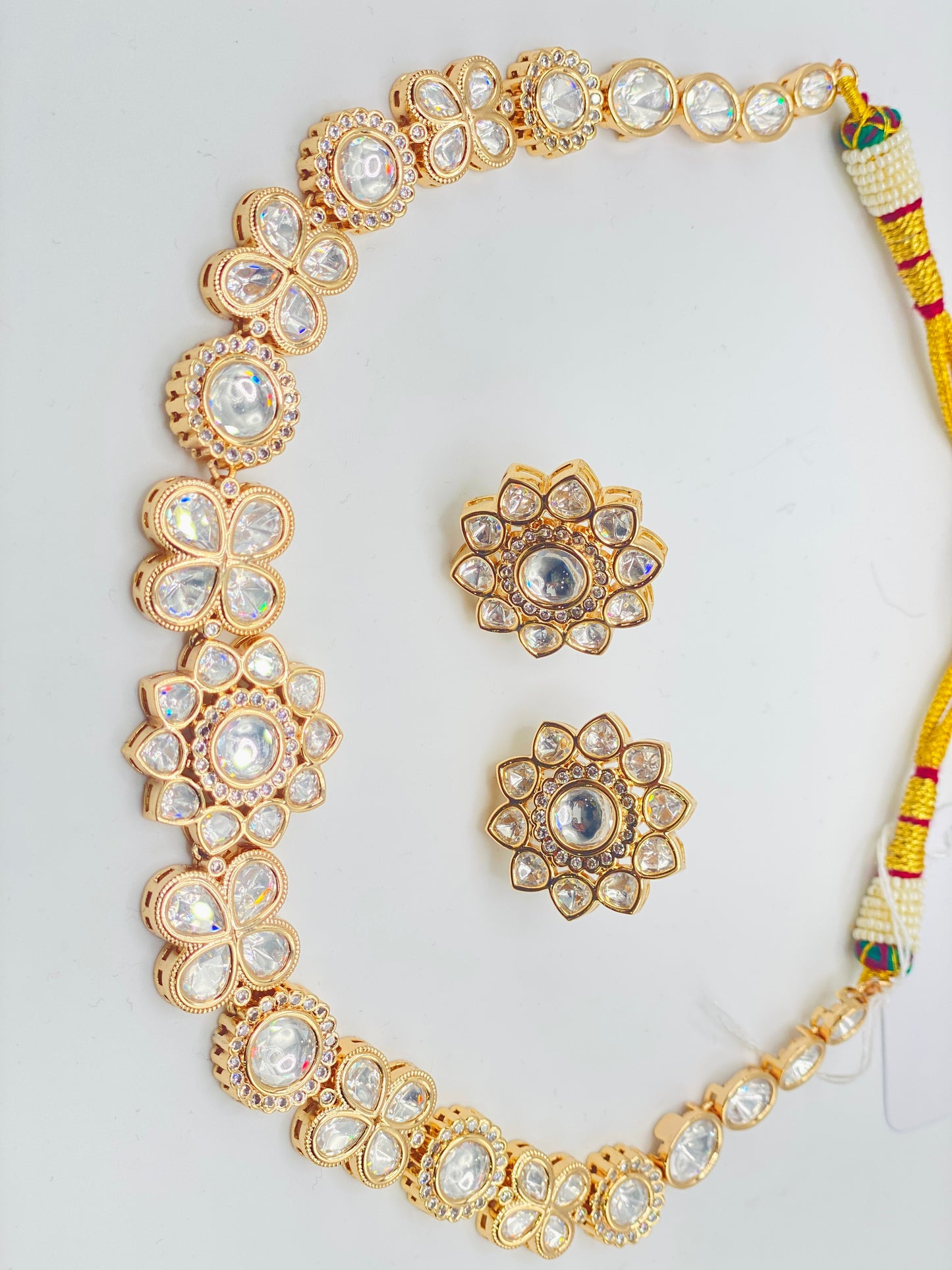 Flower Shape Tyani Kundan Necklace | simzdesignzz |