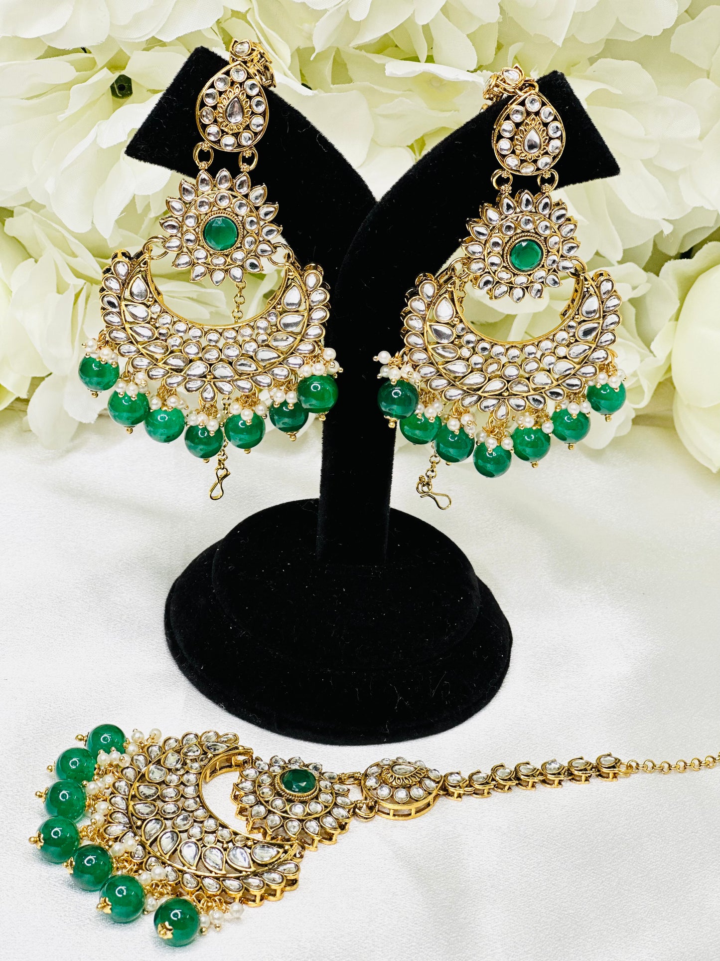 Oversized-Kundan Saharay Earrings Tikka Set | Lightweight | Simzdesignz |