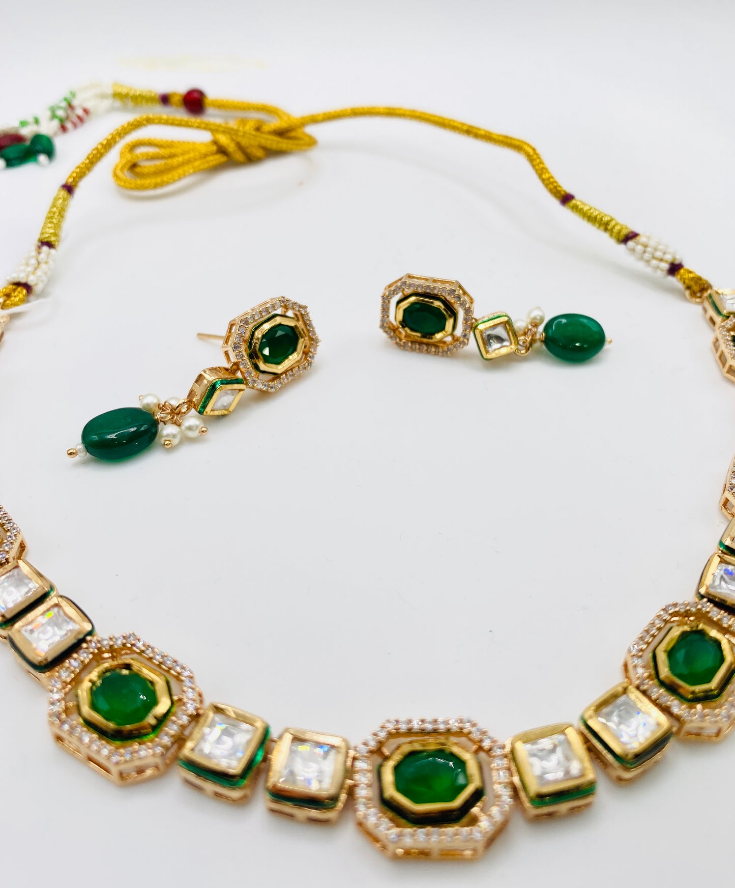 Shaina Tyani-Kundan Necklace | Simzdesignzz |