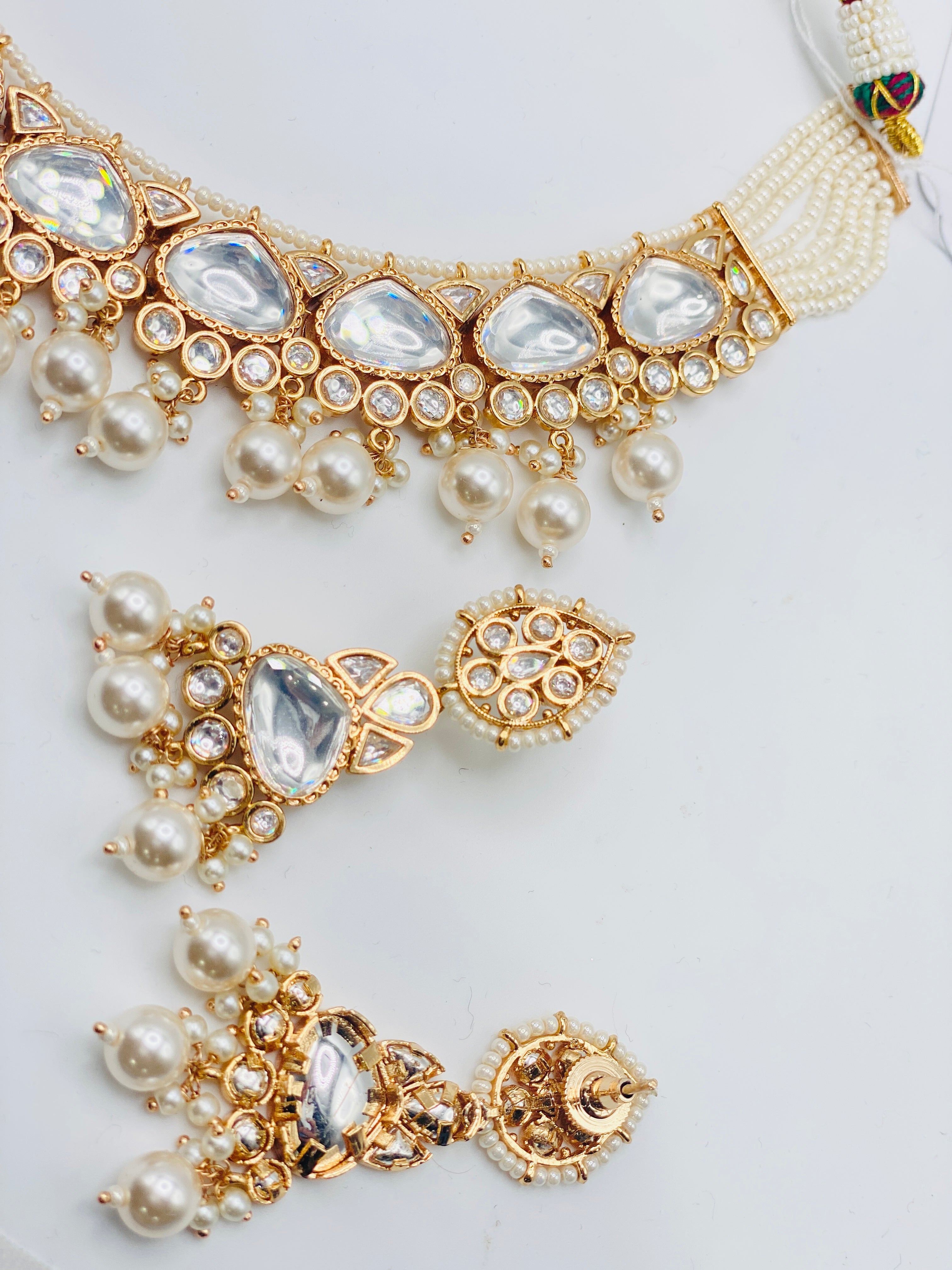 White-Ice Tyani Kundan Necklace Set | Simzdesignzz |